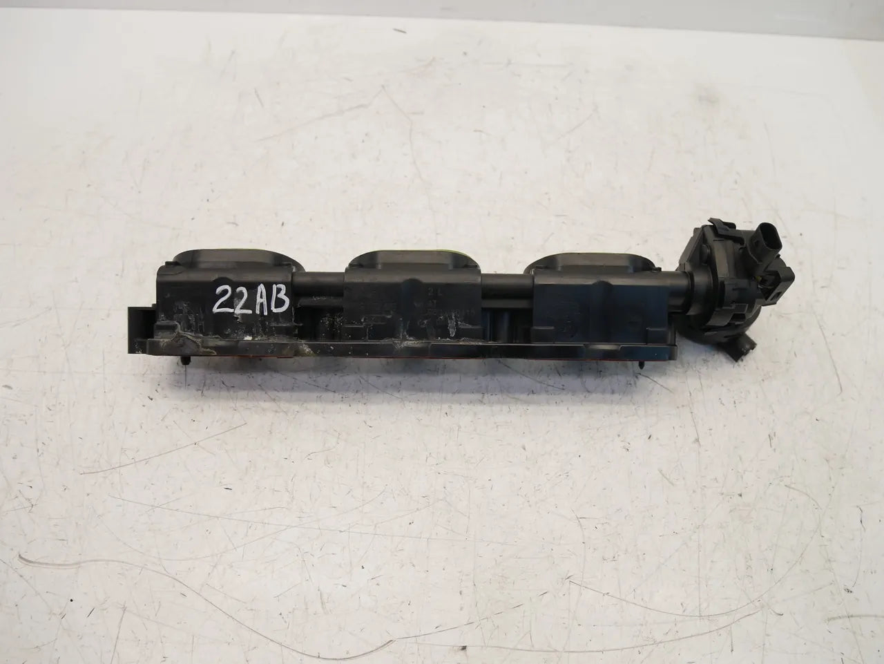 Colector de admisión Audi A6 C7 3.0 TFSI quattro CREC CRE 06E133109