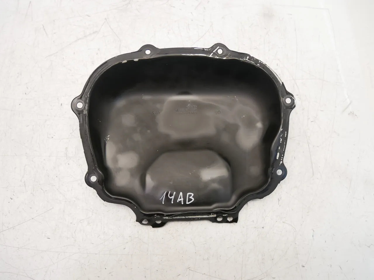Tapa delantera Audi A6 C7 3.0 TFSI quattro CREC CRE 06E109285P
