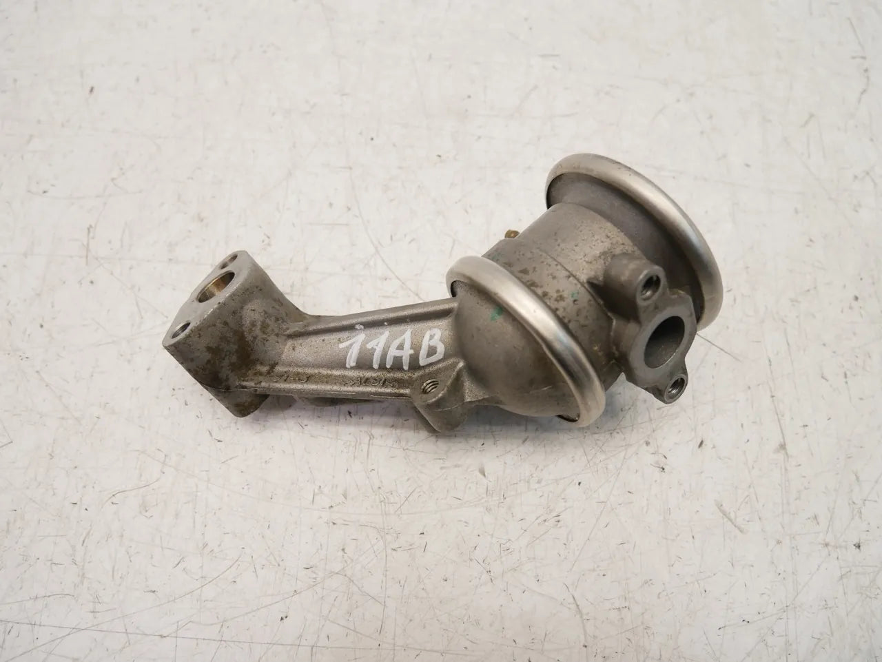 Válvula EGR Audi A6 C7 3.0 TFSI quattro CREC CRE 06E131102N