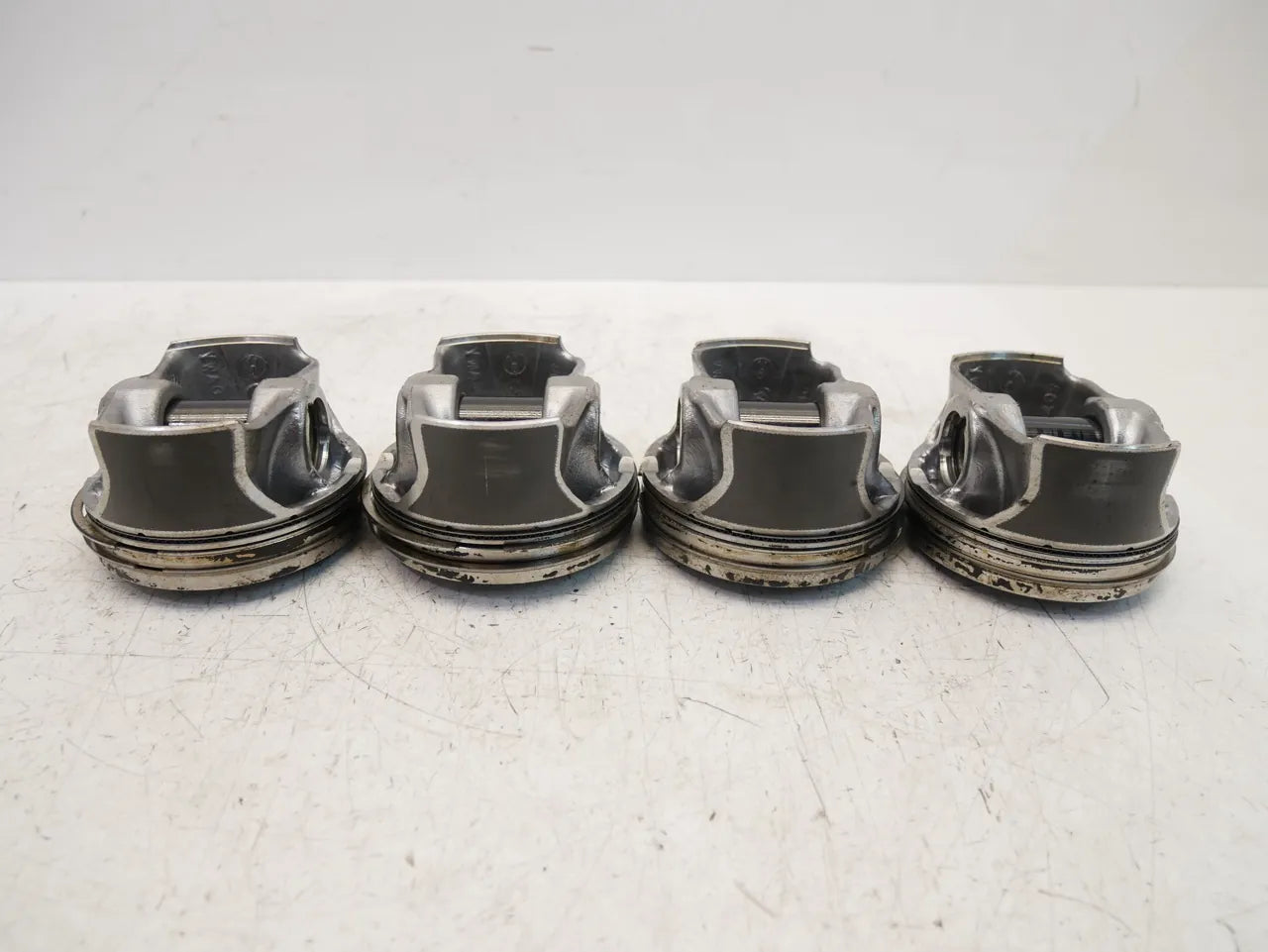 pistones Volkswagen A3 Golf Passat2.0 TFSI TSI DDSA DDS DKZ CZP 06LAG 4 unidades