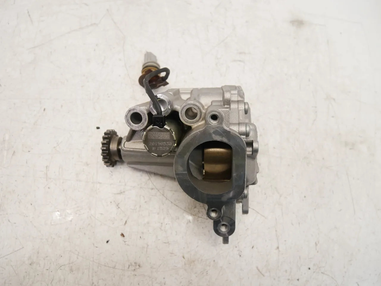 Bomba de aceite Nissan Qashqai X-Trail III 1.3 DIG-T HR13DDT HR13 150007372R