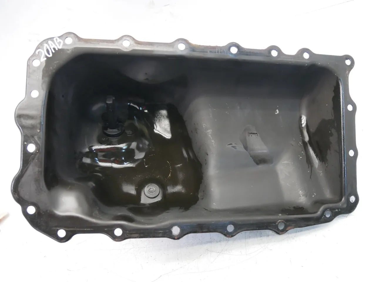 Cárter de aceite BMW E81 E87 E88 E90 E93 E92 E60 E61 2.0 N43B20A N43