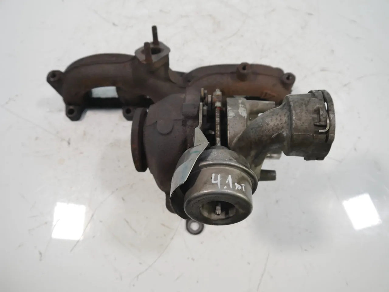 Turbocompresor Volkswagen Skoda Audi Passat Octavia II Leon A3 1.9 TDI BKC 038253014G