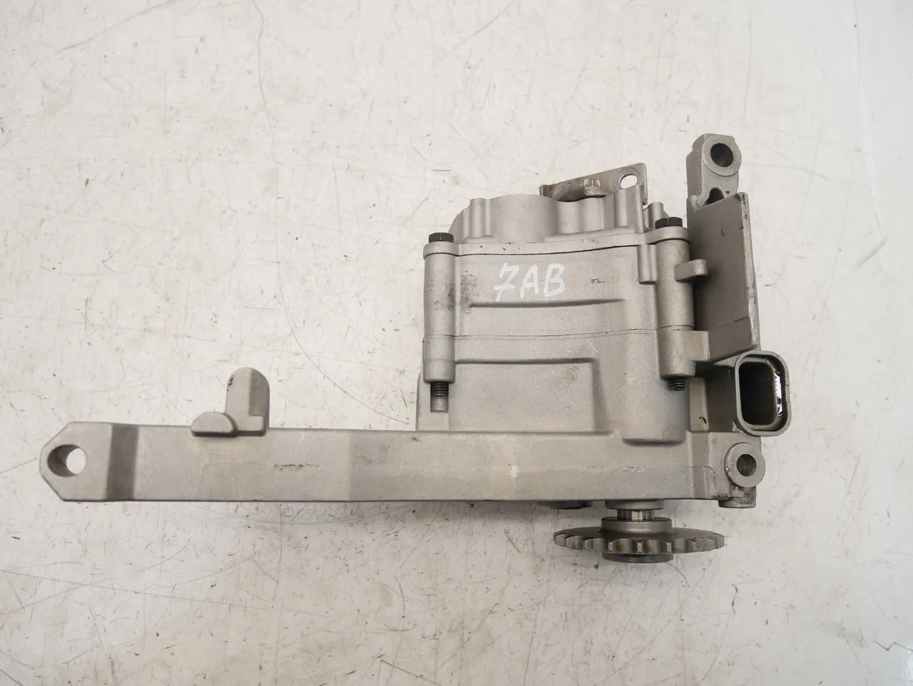 Bomba de aceite Mercedes-Benz 3.0 CDI OM642.921 642.920 642.921 A6421802001