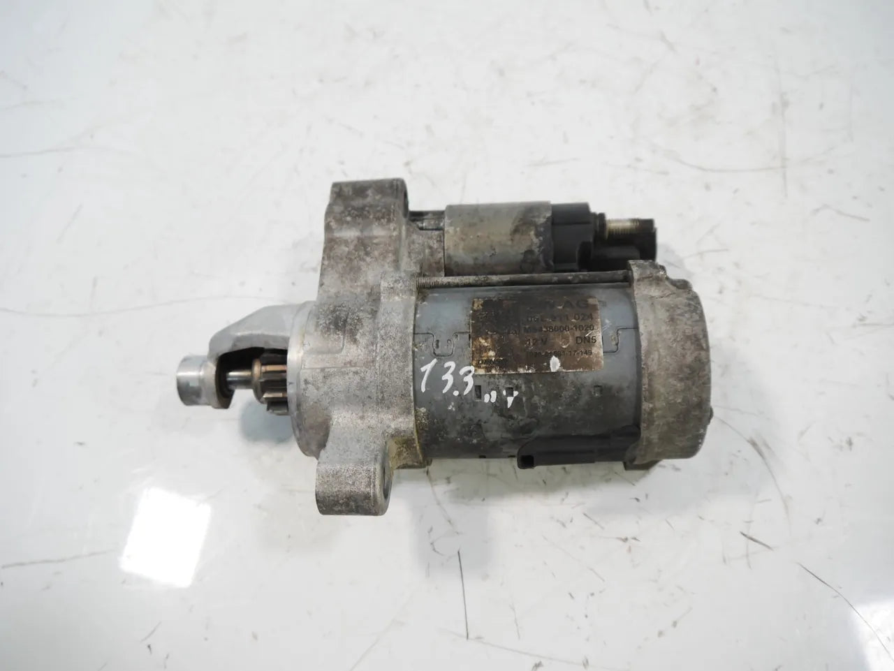 Motor de arranque Audi A4 B9 A5 2.0 TFSI Mild Hybrid quattro DDWA DDW 06L911024