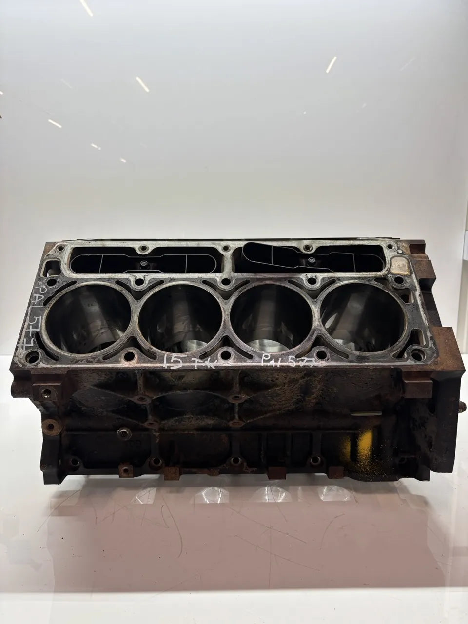 Bloque Defectuoso Chevrolet Silverado 2500 Sierra 6.0 AWD LQ4 12551364