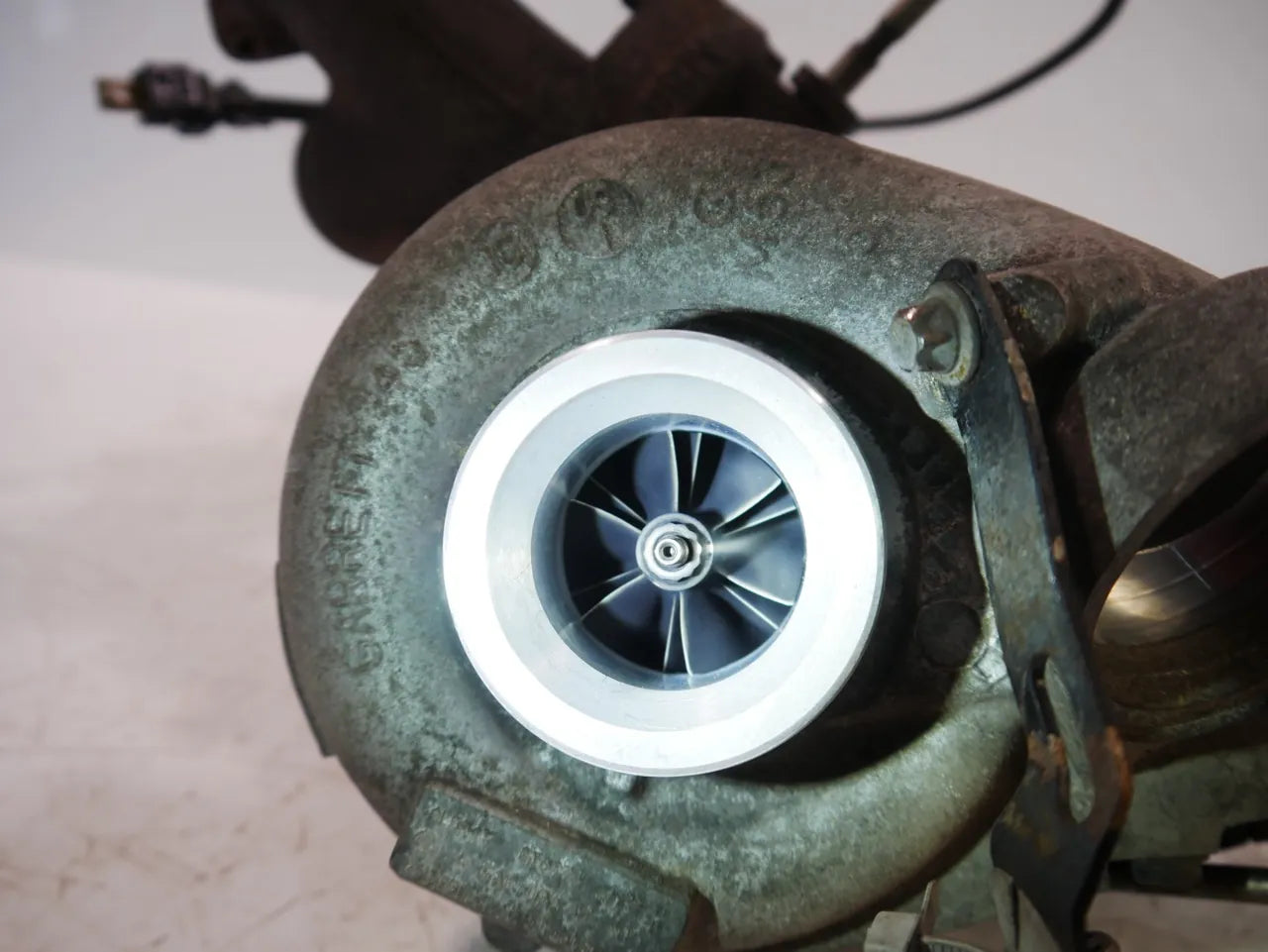 Turbocompresor Mercedes-Benz Clase C 2.2 CDI OM646.811 A6460901080