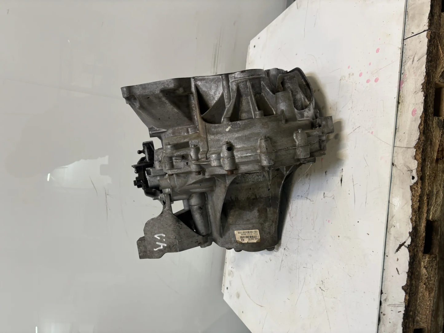 Caja de cambios manual Ford Focus MK3 1.6 TDCi T1DB AV6R-7002-KK 6 velocidades