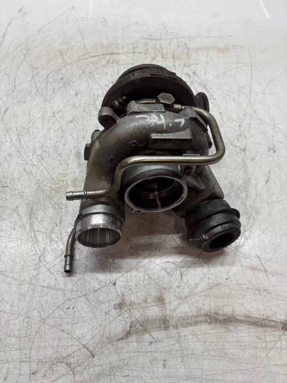 Turbocompresor BMW X5M E70 4.4 gasolina V8 S63B44A S63B44O0 S63 7589086