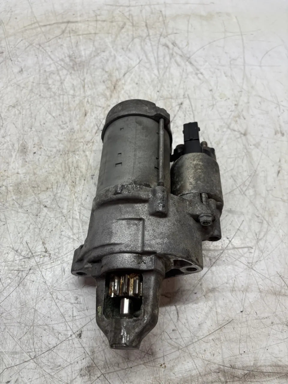 Motor de arranque BMW X5M E70 4.4 gasolina V8 S63B44A S63B44O0 S63 7556131