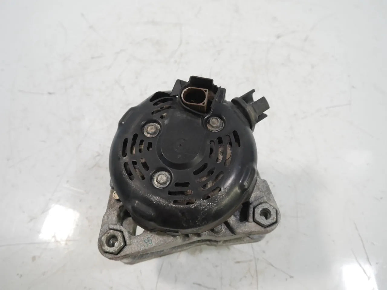 Alternador Ford Fiesta 1.0 EcoBoost SFJK H1BT-10300-EC