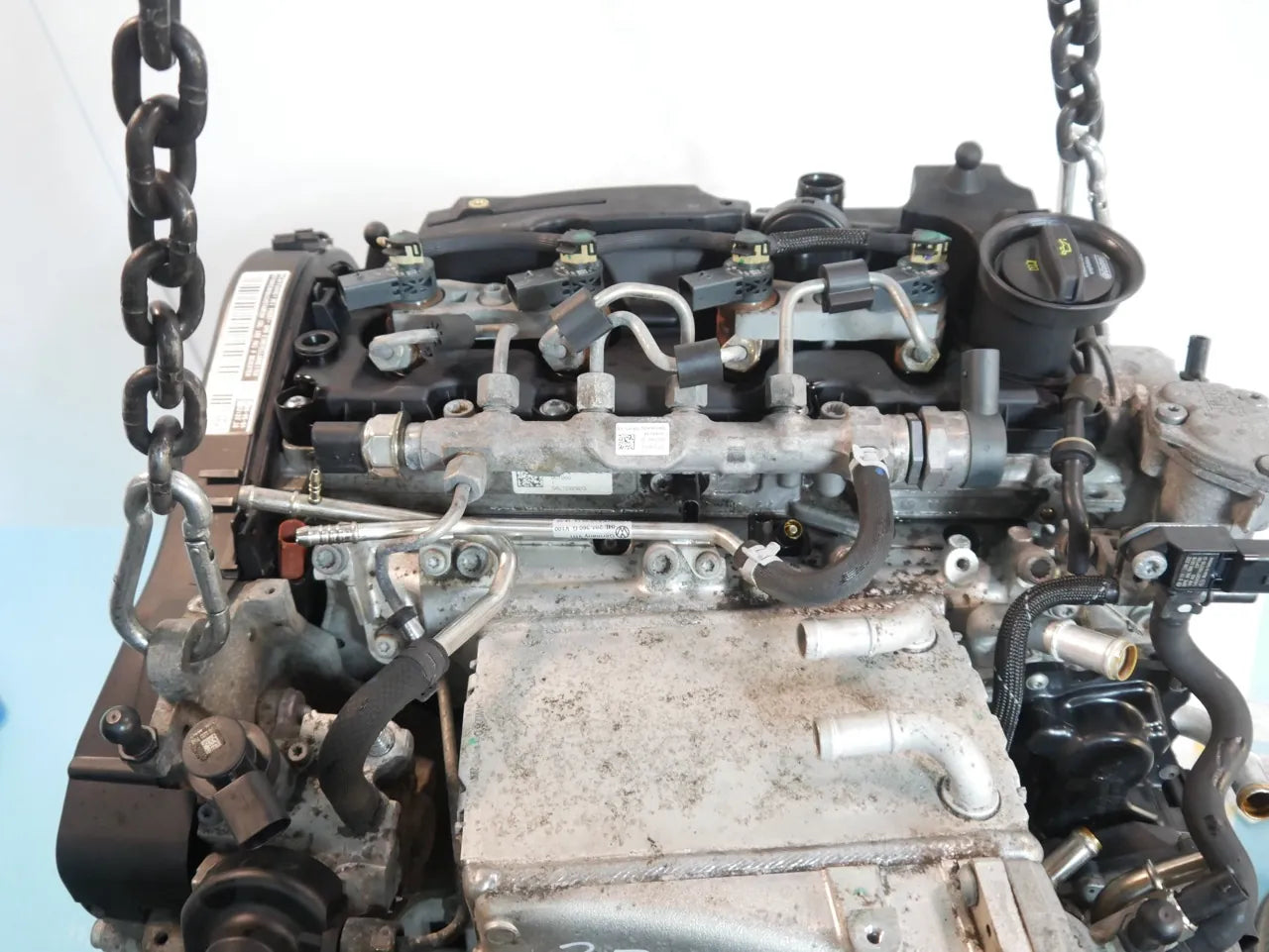Motor Audi Seat Skoda Volkswagen A3 Leon Superb Golf 2.0 TDI CRLB CRL 04L100090J