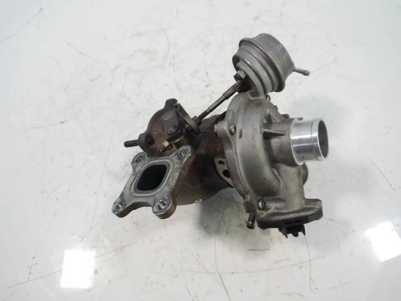 Turbocompresor Ford B-Max Fiesta 1.0 EcoBoost M1JH CM5G-6K682-HE