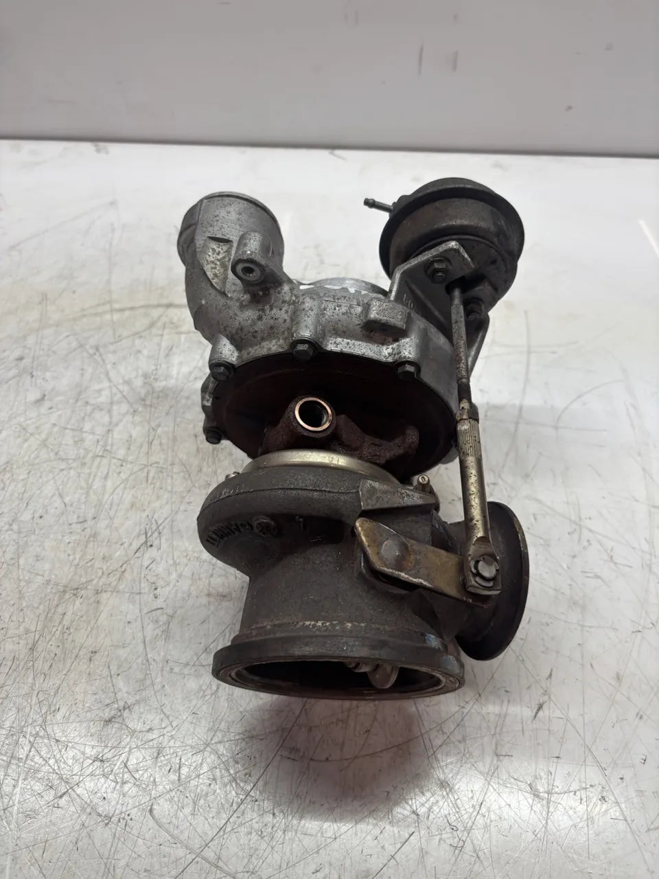 Turbocompresor BMW Serie 7 F01 F02 F03 F04 4.4 750i Li xDrive N63B44B N63 7605794