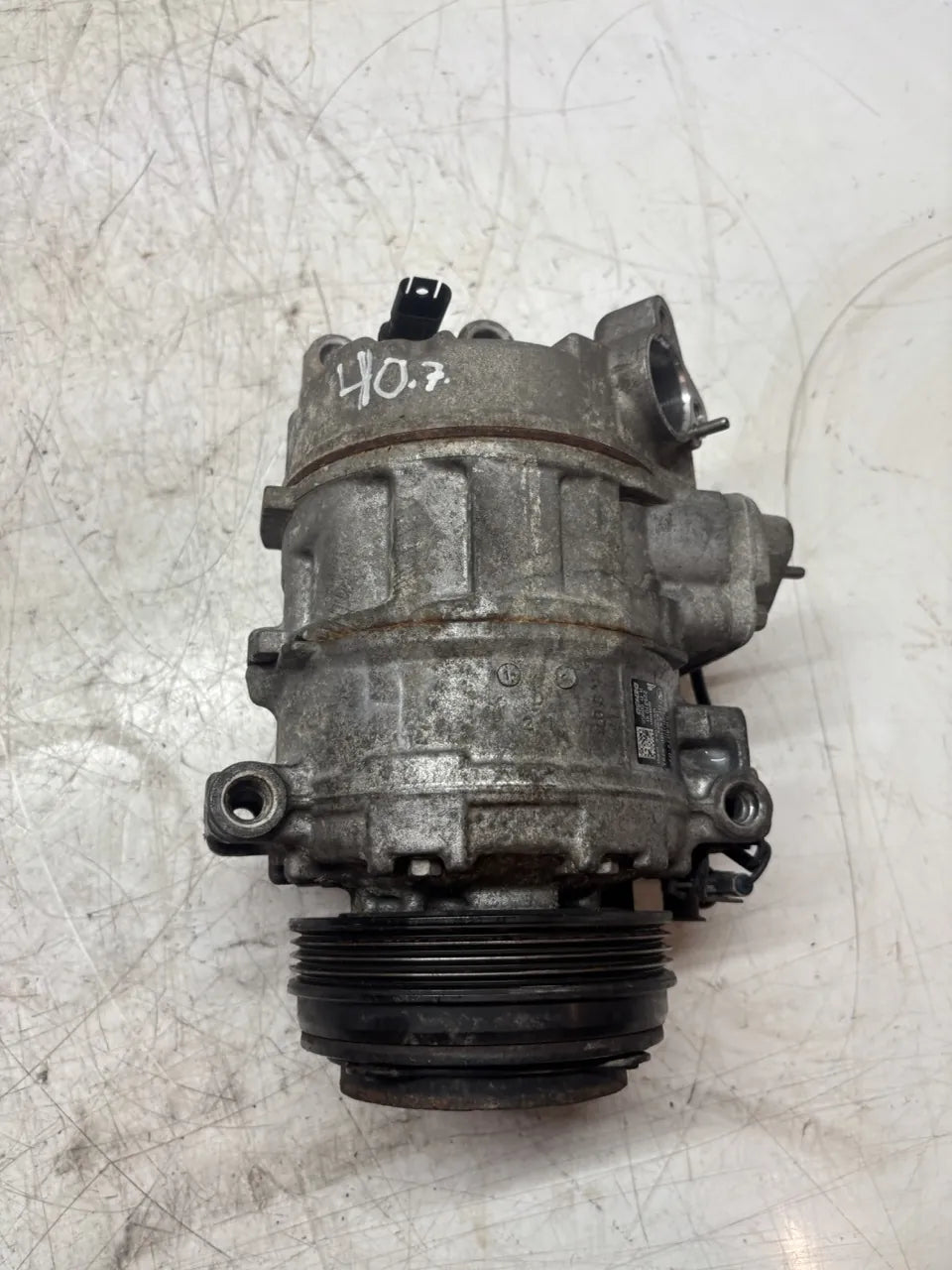 Compresor de aire acondicionado BMW Serie 7 F01 F02 F03 4.4 750i Li xDrive N63B44B N63 9154072