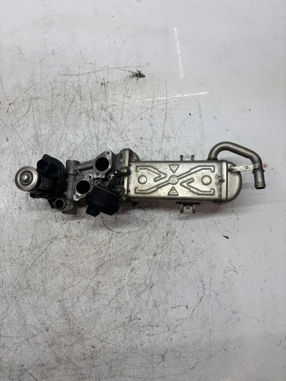Enfriador de gases de escape Audi Volkswagen Seat Skoda A3 1.6 TDI CAYC CAY 03L131512DQ