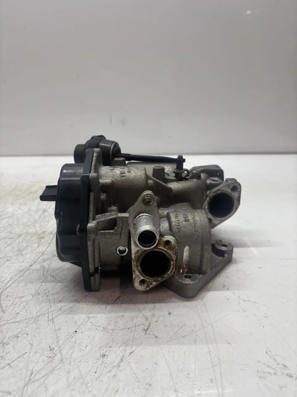 Enfriador EGR Audi A4 B8 A5 A6 Q5 2.0 TDI CGLC CGL V29009967 03L131512DN