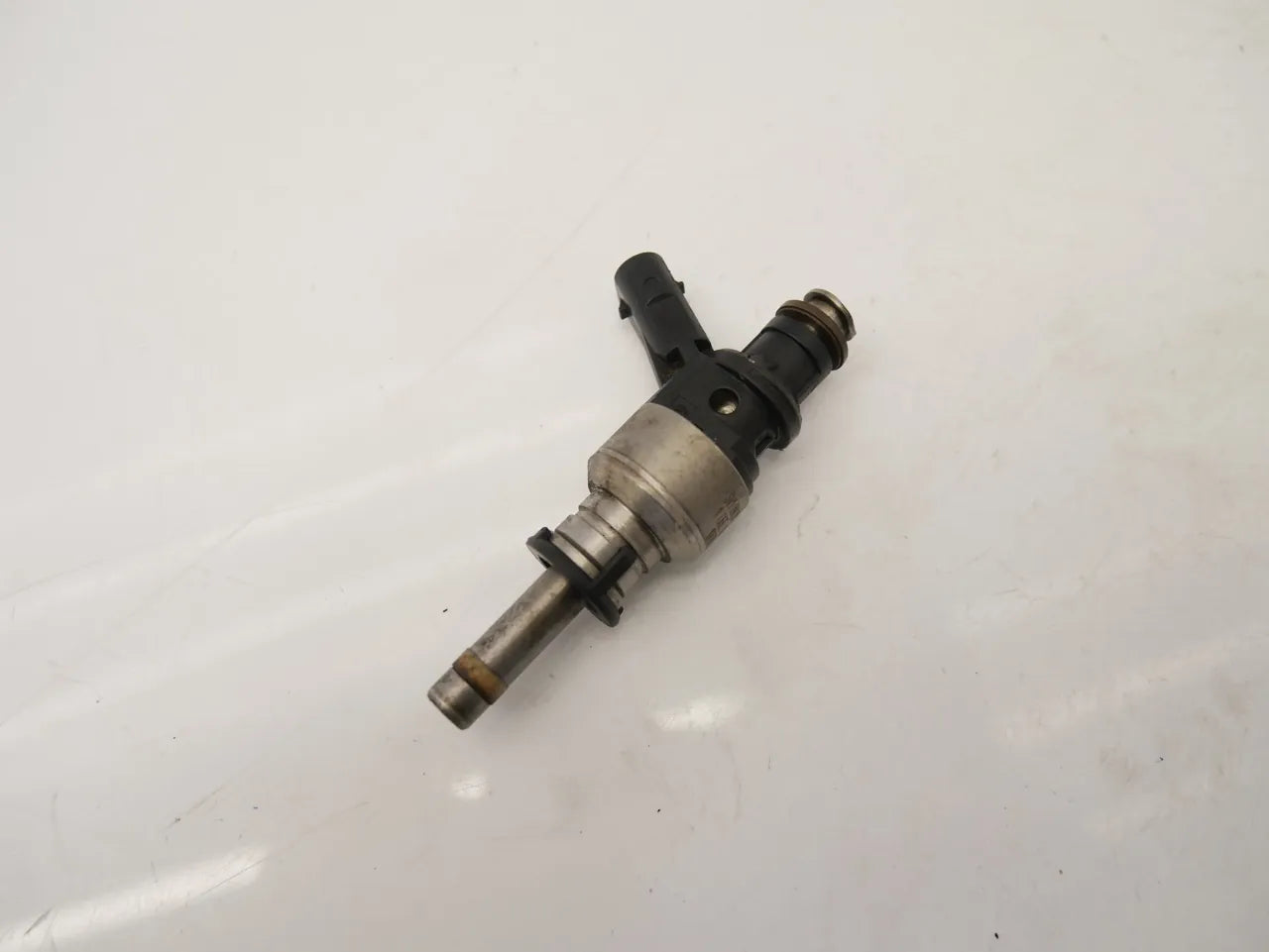 Inyector boquilla de inyección Audi A4 A5 A6 A7 A8 Q5 3.0 TFSI quattro CTU 06E036P
