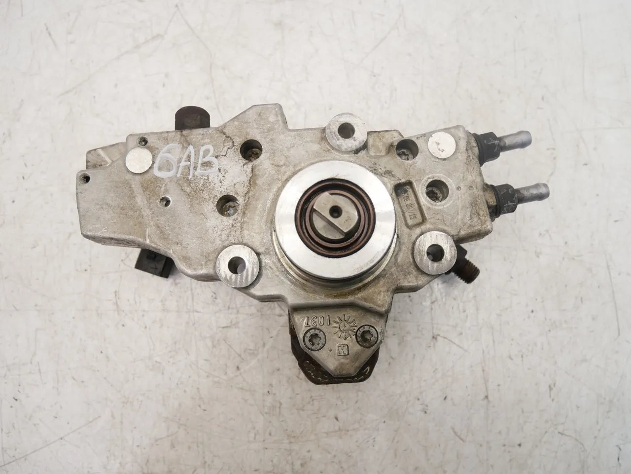 Bomba de alta presión Mercedes-Benz Sprinter 2.2 CDI OM646.985 646.985 A6110701401