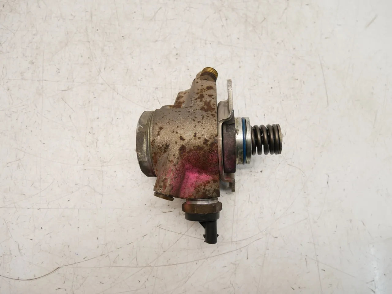 Bomba de combustible Audi Q7 4LB 3.0 TFSI quattro CJWE CJWC CJWB 07L127026J