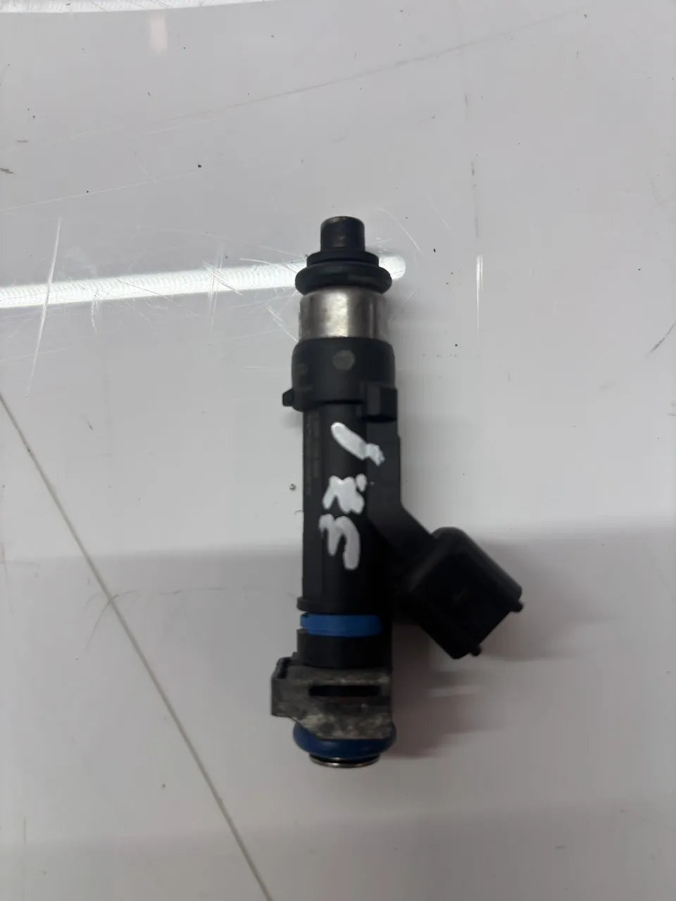 Inyector Dodge Nitro 3.7 gasolina V6 4WD EKG 53032701AA