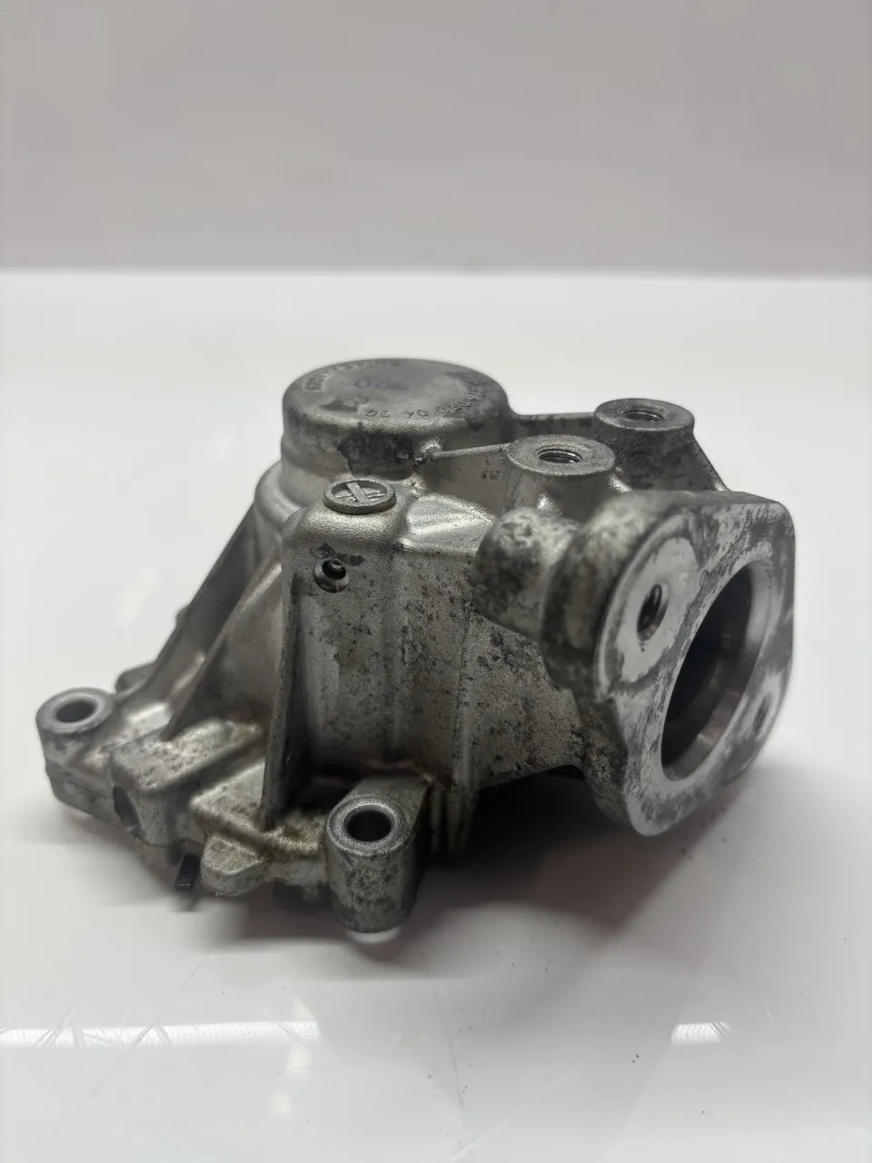 Carcasa de la bomba de combustible Mercedes-Benz 3.5 M276.957 M276 276.957 A2760700430