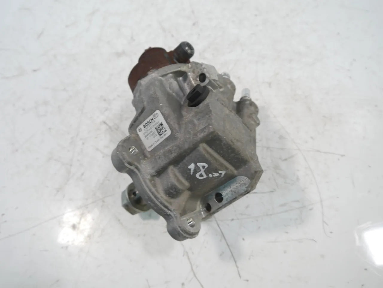 Bomba de alta presión Opel Insignia A 2.0 CDTI B20DTH B20 LFS 5549494 0445010759