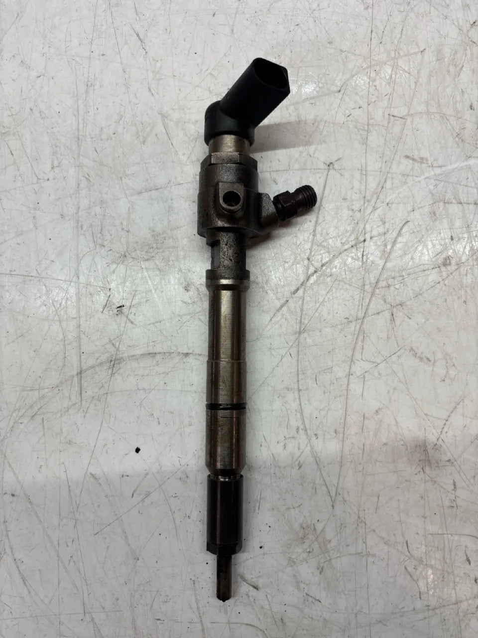 Inyector Volkswagen Caddy III IV 1.6 TDI CAYD CAY 03L130277S