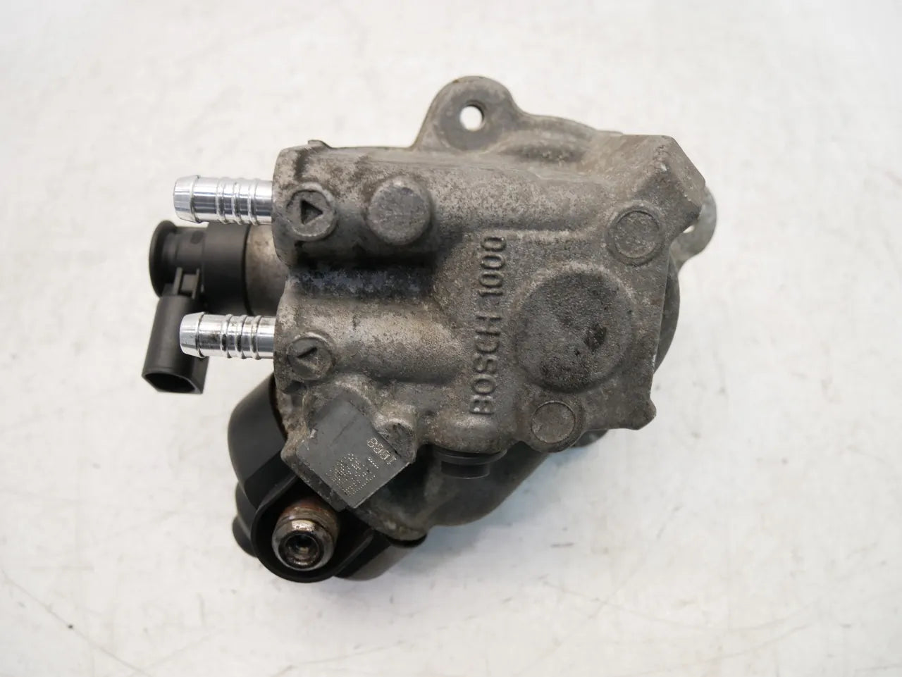 Bomba de alta presión Volkswagen Audi Tiguan A3 2.0 TDI CBAB CBA 03L130755 0445010507