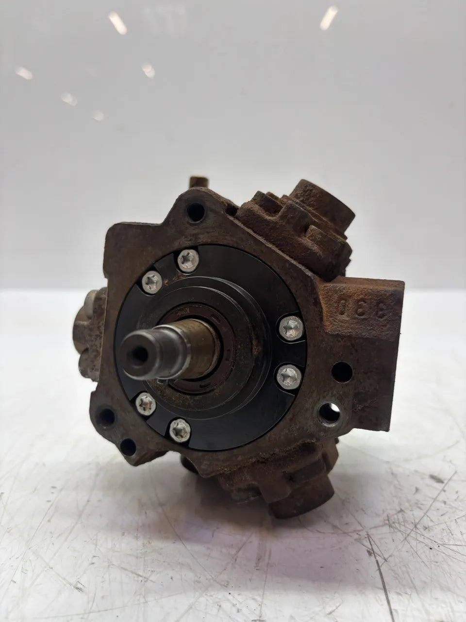 Bomba de alta presión Citroen Berlingo B9 1.6 HDI 9HX DV6ATED4 9683703780