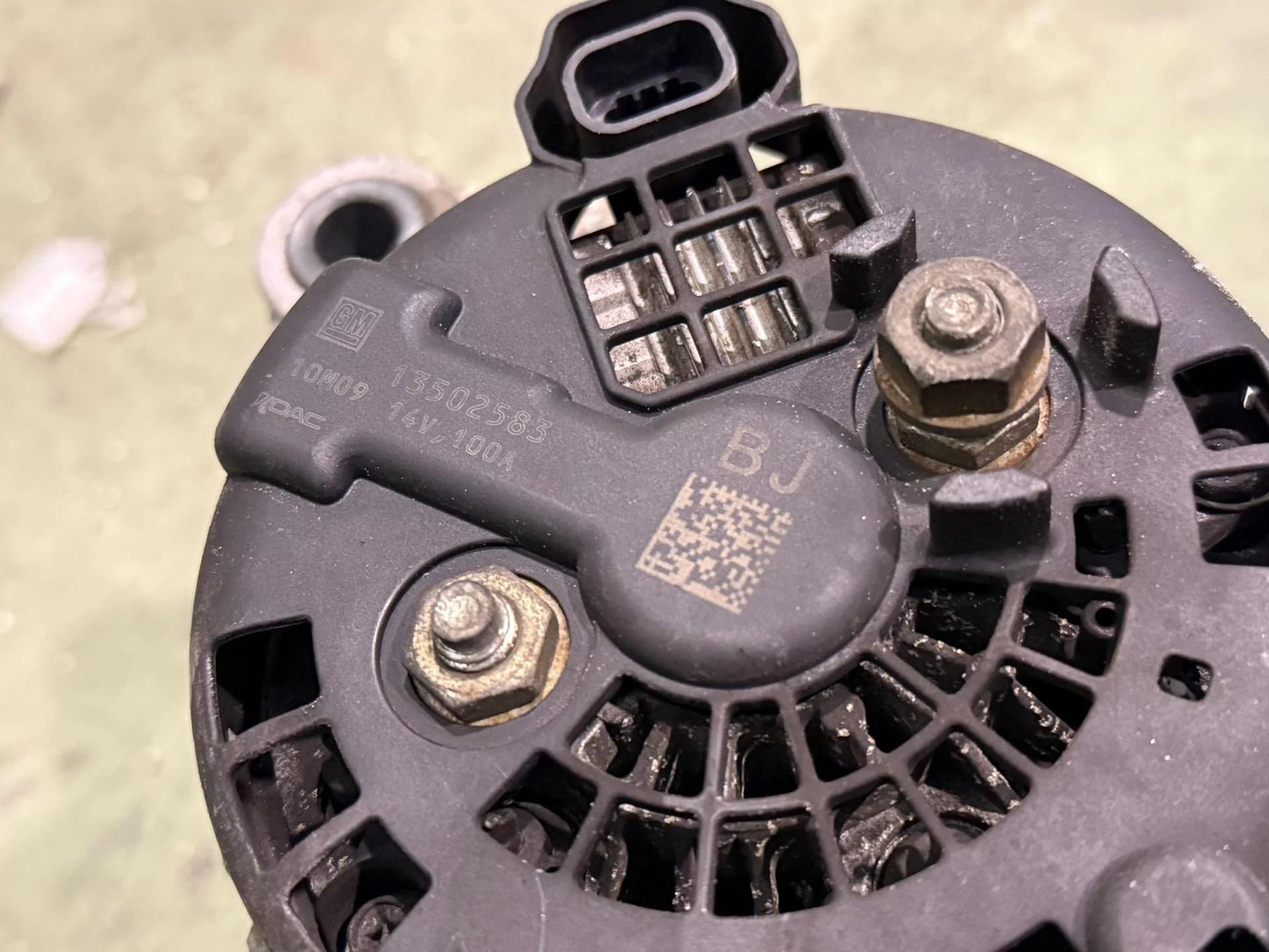 Alternador Opel Insignia 2011 2,0 CDTI 13502583 A20DTH