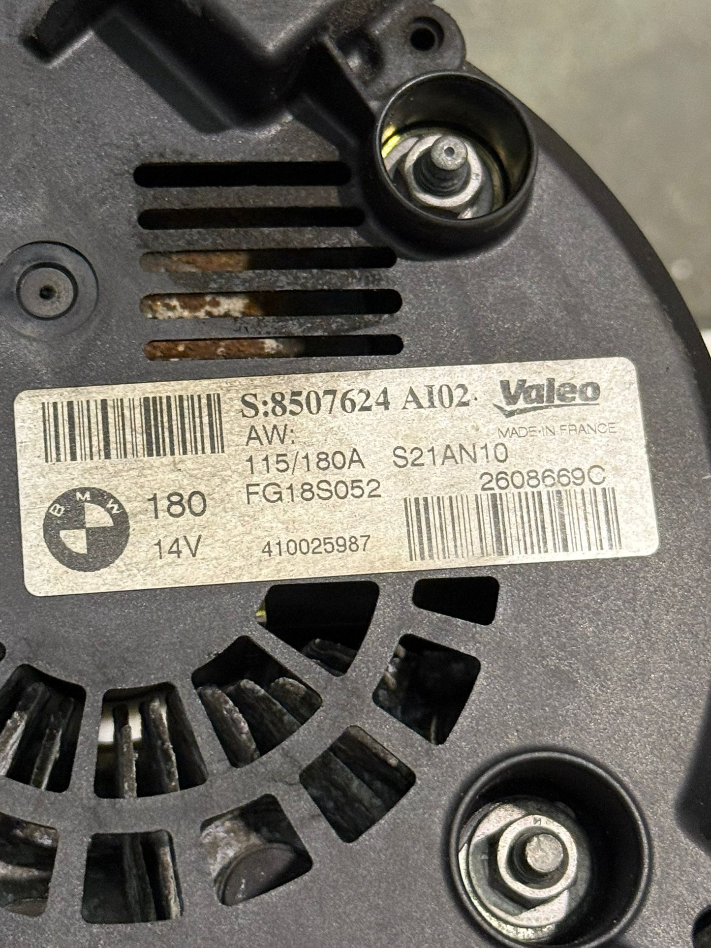 Alternador BMW Serie 3 E90 2.0D 320D N47D20C 8507624