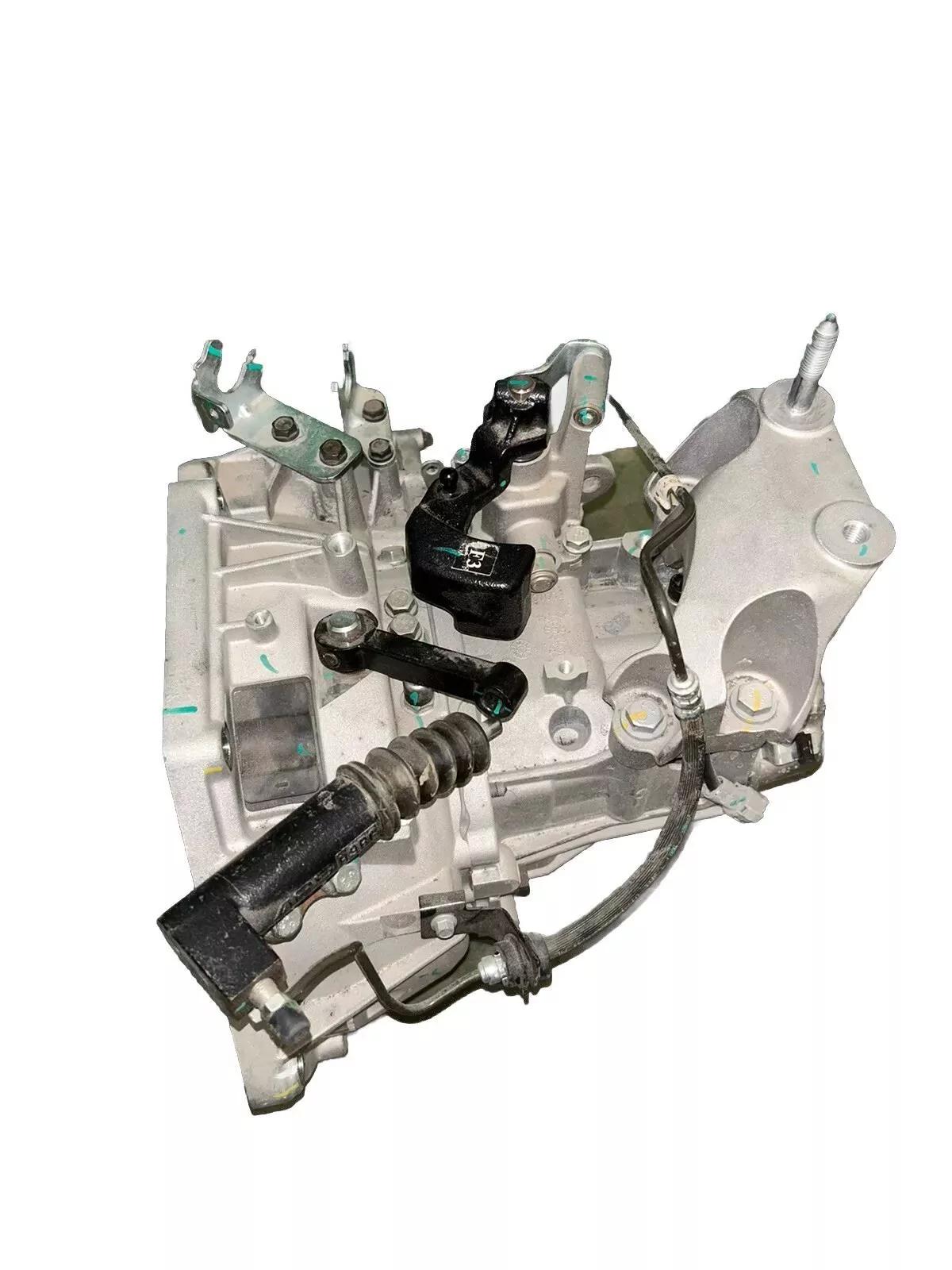 Caja De Cambios Manual MG ZS SUV 1,5 VTi 15S4C JQAQ043-2012