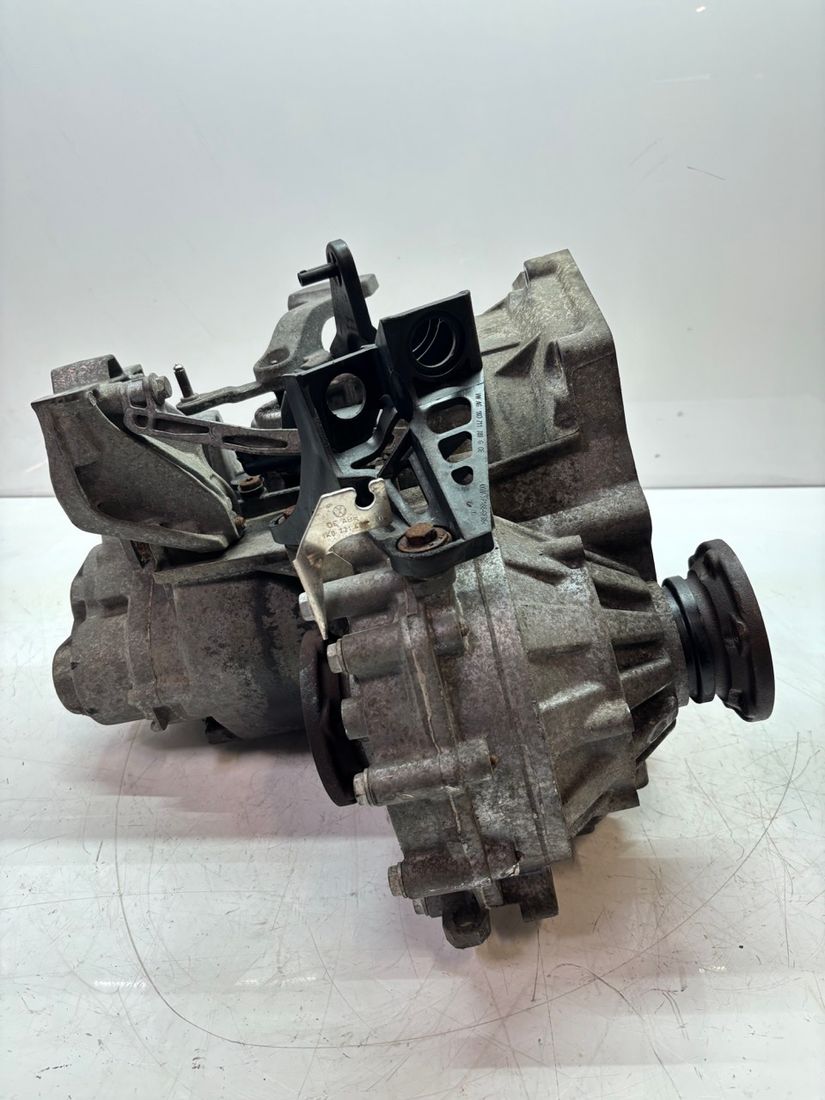 Caja de cambios Manual 6vl Volkswagen Golf 1.4 TFSI TSI CAX MCB 02S300046T
