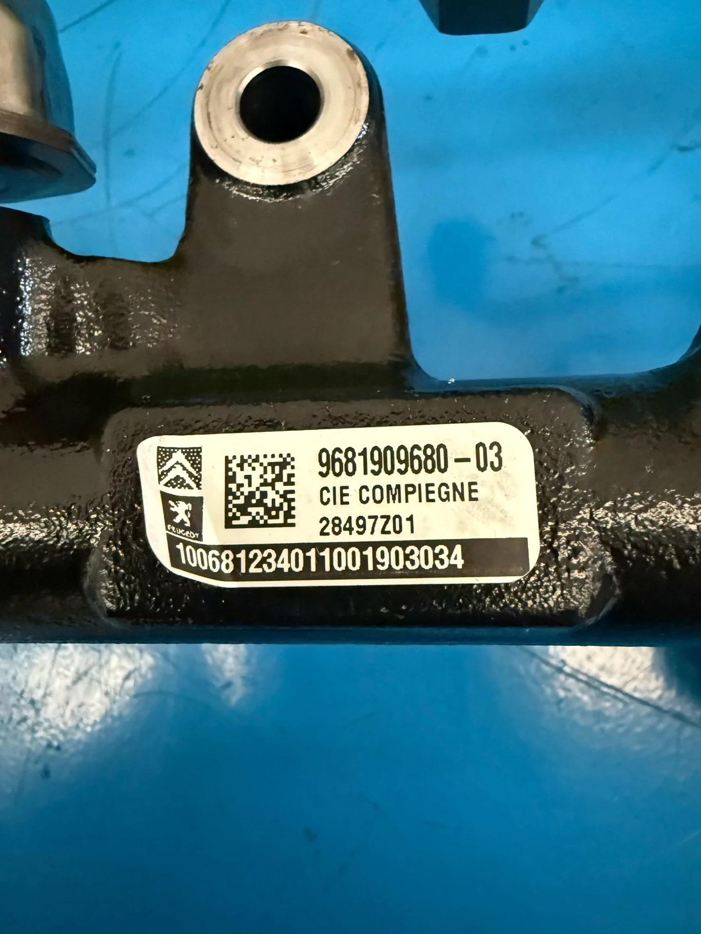 Rampa inyección Ford 2.0 TDCI UFBA D4204T 9681909680 9M5Q-9D280-AB