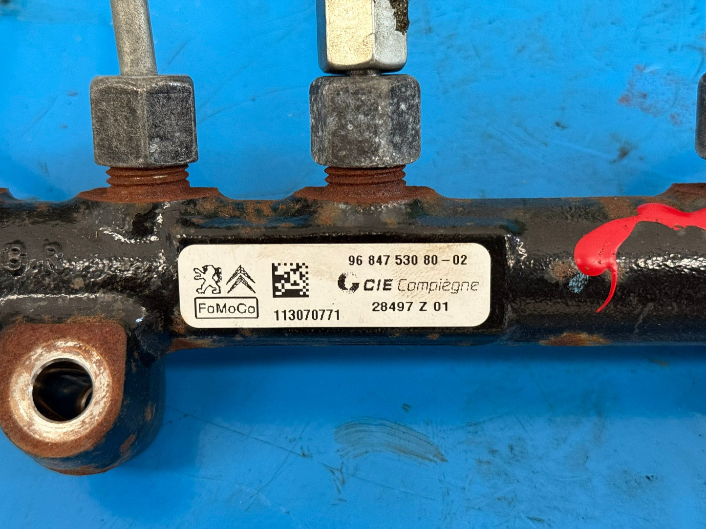 Bomba inyectora Rampa inyectora Citroen C4 1.6 HDI 9HR DV6C 9H05 9684753080