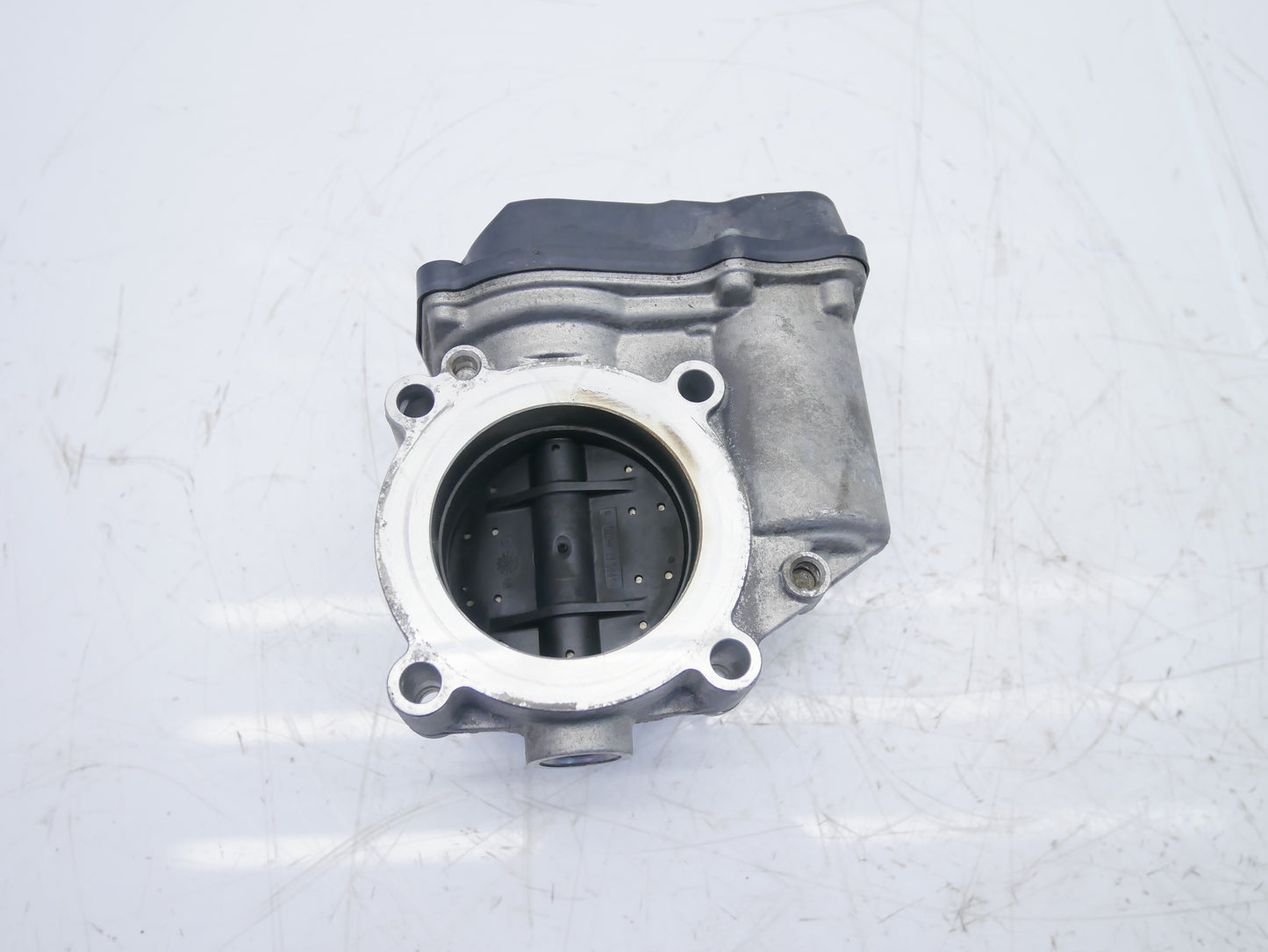 Válvula de estrangulación – Audi Volkswagen 2,0 TFSI AXX 06F133062G