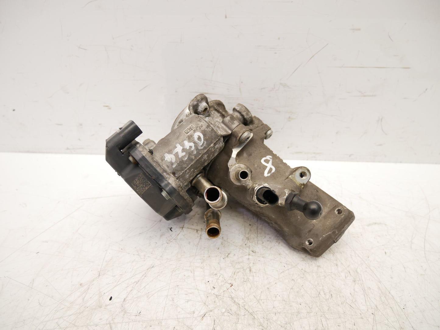 Válvula de estrangulación – Volkswagen Volkswagen Audi 2,0 TDI Diesel CRBC CRB 04L128063H