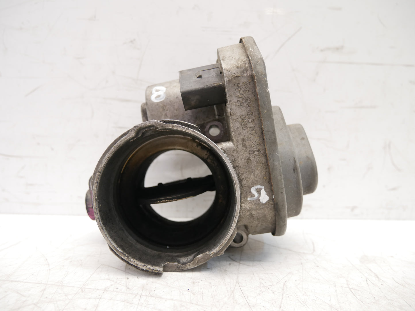 Válvula de estrangulación – Audi Seat Skoda Volkswagen 1,9 TDI BKC 03G131063E