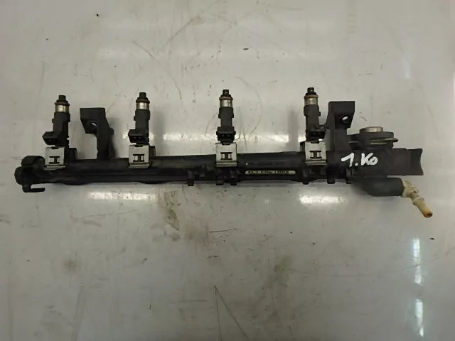 Barra de inyectores Ford Fiesta 6 VI 1.4 16V SPJC SPJA 8A66-9H487-AA