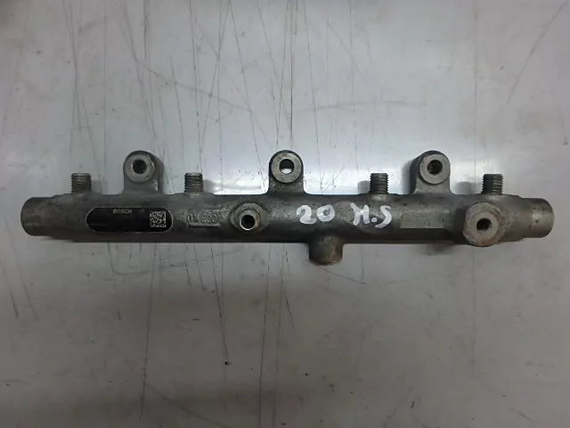 Rampa inyectora Citroen Peugeot Berlingo 206 307 2.0 HDi RHY DW10TD 9657017680