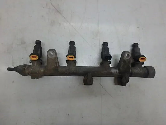 Rampa inyectora Ford Mondeo 4 IV 2.0 TDCI QXBB 35310-22600