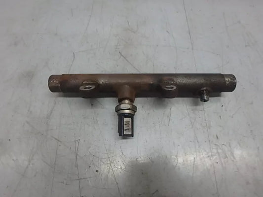 Rampa inyectora Nissan Renault Qashqai 2 II Scenic 1,5 dCi K9K732 8200397346 DE145078