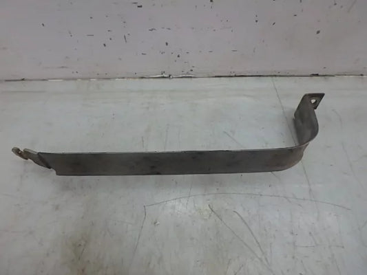 Soporte depósito de combustible Isuzu volante a la derecha RHD 2.5 4JK1-TC DE148818