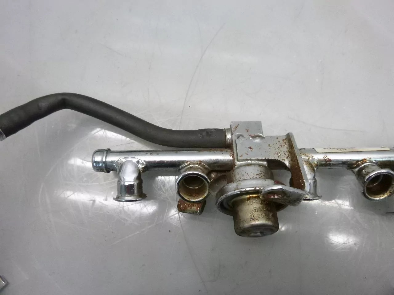 Riel inyector Jaguar XF CC9 3.0 238 CV FG AJ6WG 6R8E-AC