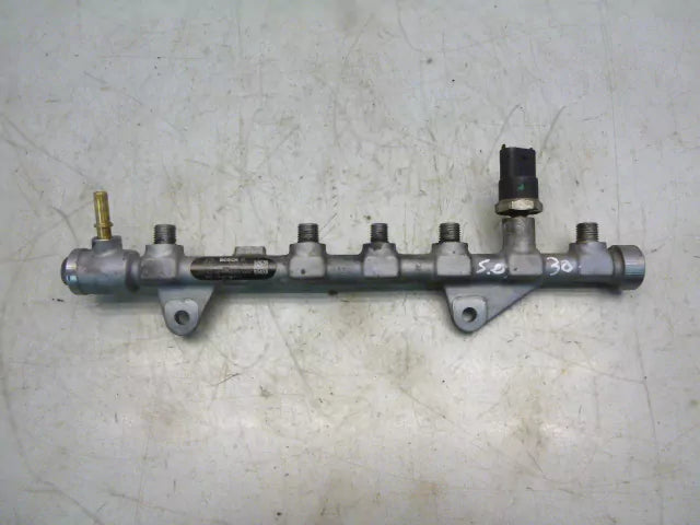 Rampa inyectora Renault Megane II Scenic 1.9 dCi Diesel F9Q818 8200576687 DE159239