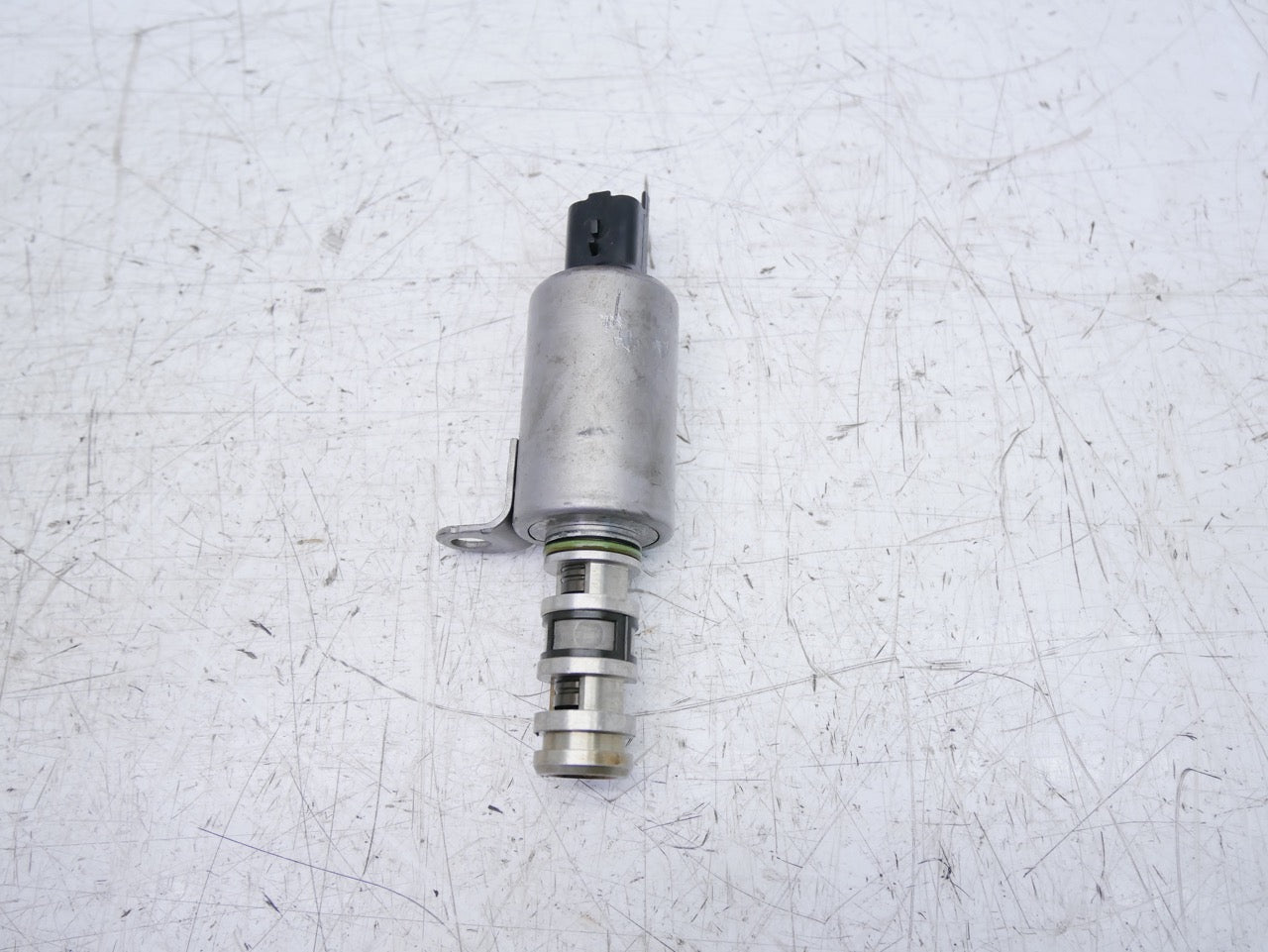 Válvula de solenoide – Citroen Peugeot 1,6 VTi 5FW EP6 V756665280