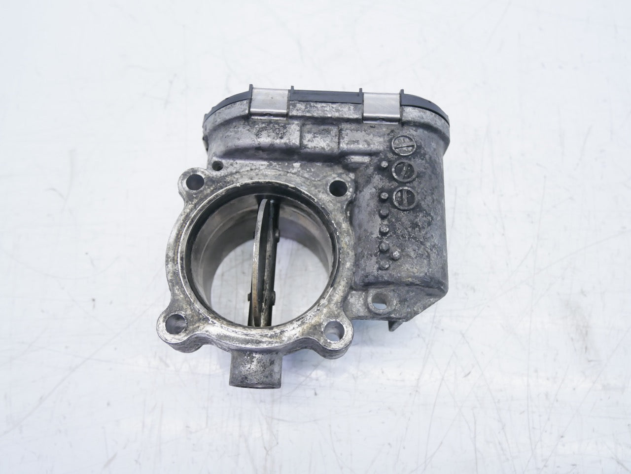 Válvula de estrangulación – Volvo 2,0 D3 Diesel D5204T5 1
