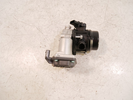 Válvula de estrangulación – BMW 1,5 sDrive 18i B38A15A B38 7618838