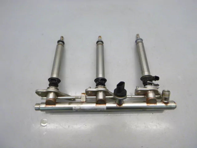 Rampa inyectora Mercedes-Benz Clase S 450 500 3.0 276.824 A2760702195 DE285661